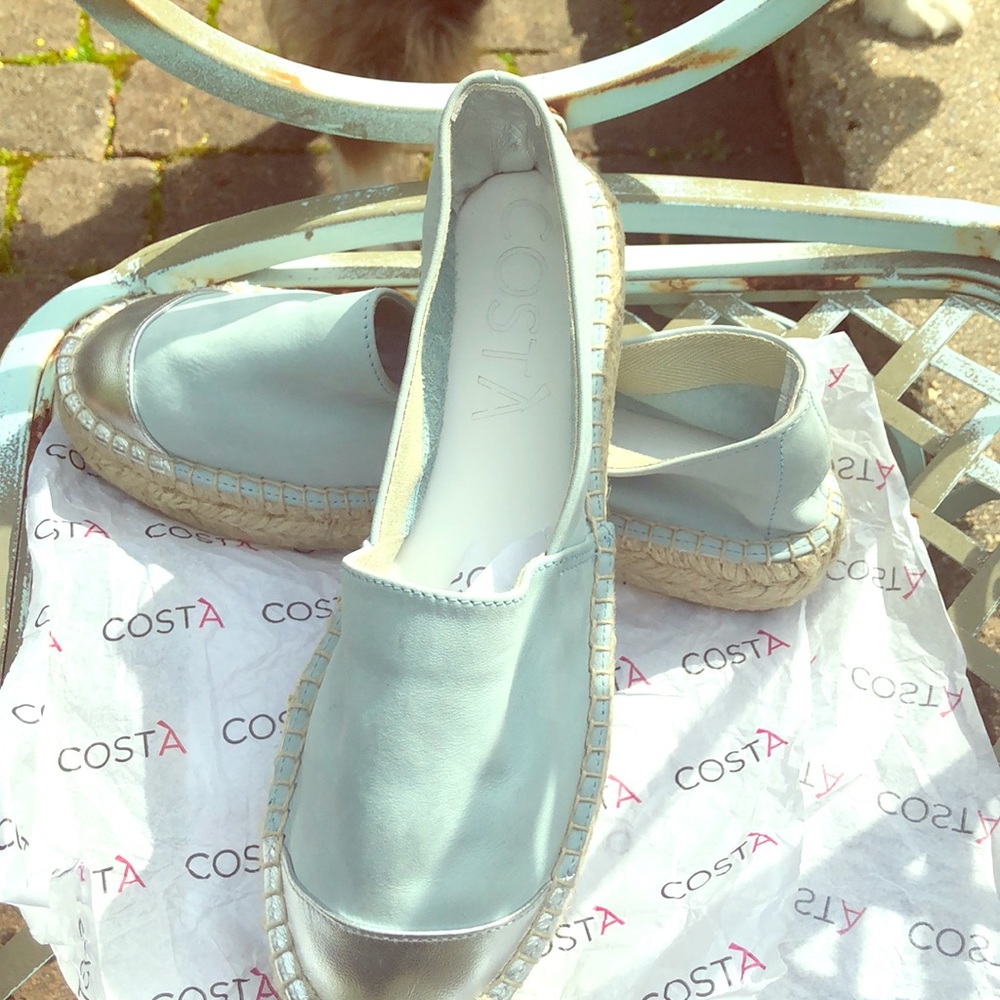 Do not miss these beautiful espadrilles!!!!